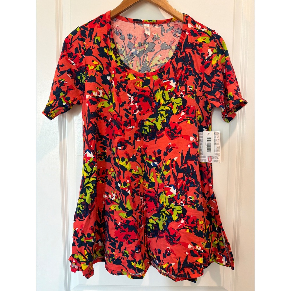 LuLaRoe Perfect T Small S Floral Deep Coral Short Sleeve Scoop Neck Top NWT
